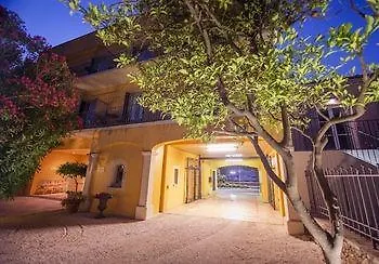 Otel La Bastide Du Port - De Charme 4*