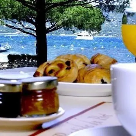 Hotel La Bastide Du Port - De Charme 4*