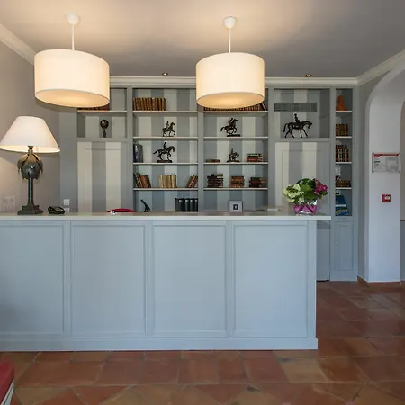 Hotel La Bastide Du Port - De Charme